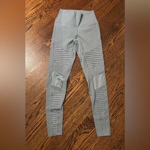 ALO Yoga Moto Leggings